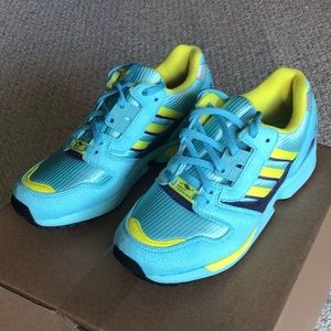 Adidas ZX 8000, brand new and unworn, with tag